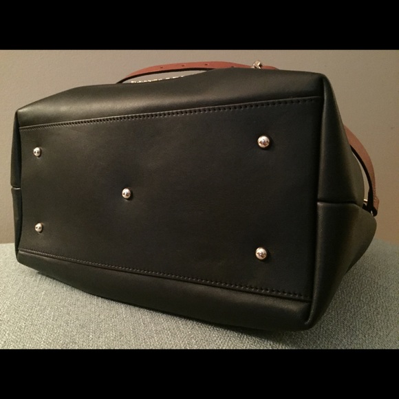 Dooney & Bourke Large City Barlow - Black - Picture 5 of 7