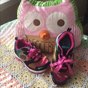 Skechers memory foam girls sneakers