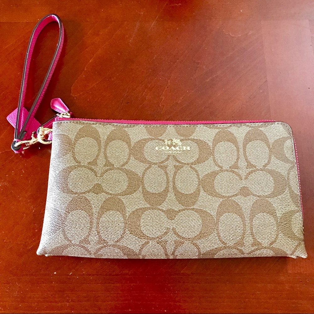 Authentic Coach Wristlet Large Double Zip