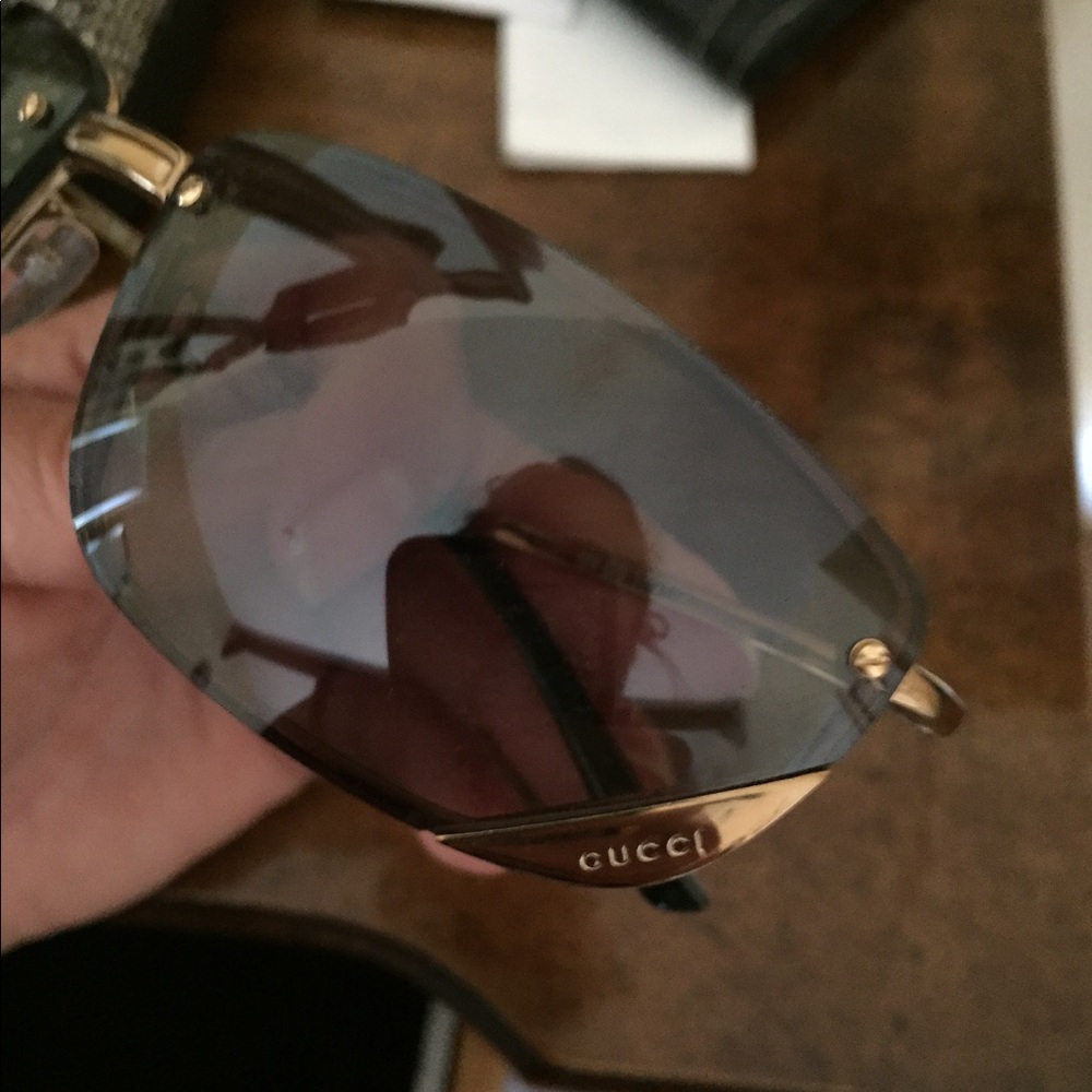 Gucci sunglasses