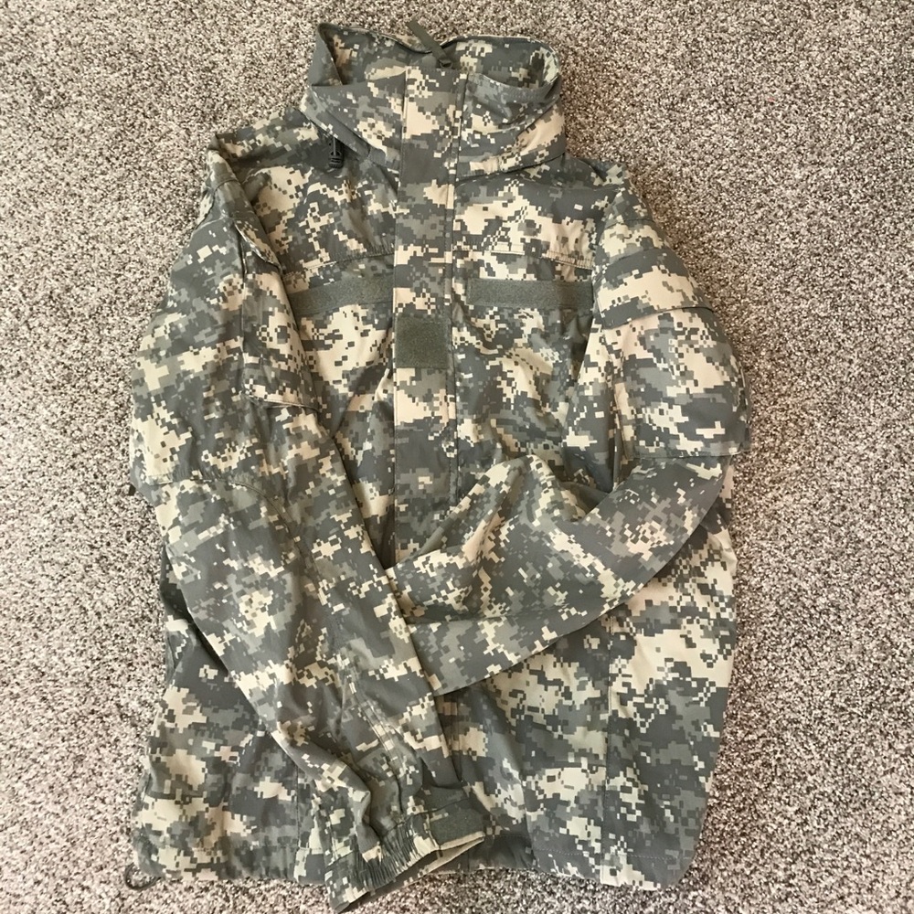 NEW Military Issued Weather Proof Jacket