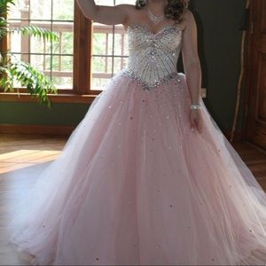 Ball gown