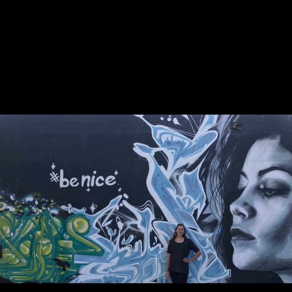 Meet your Posher, Sandy