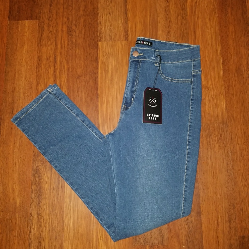 Fashion Nova skinny jeans