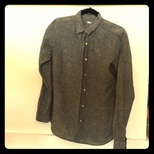 Linen gray uniglo button down shirt