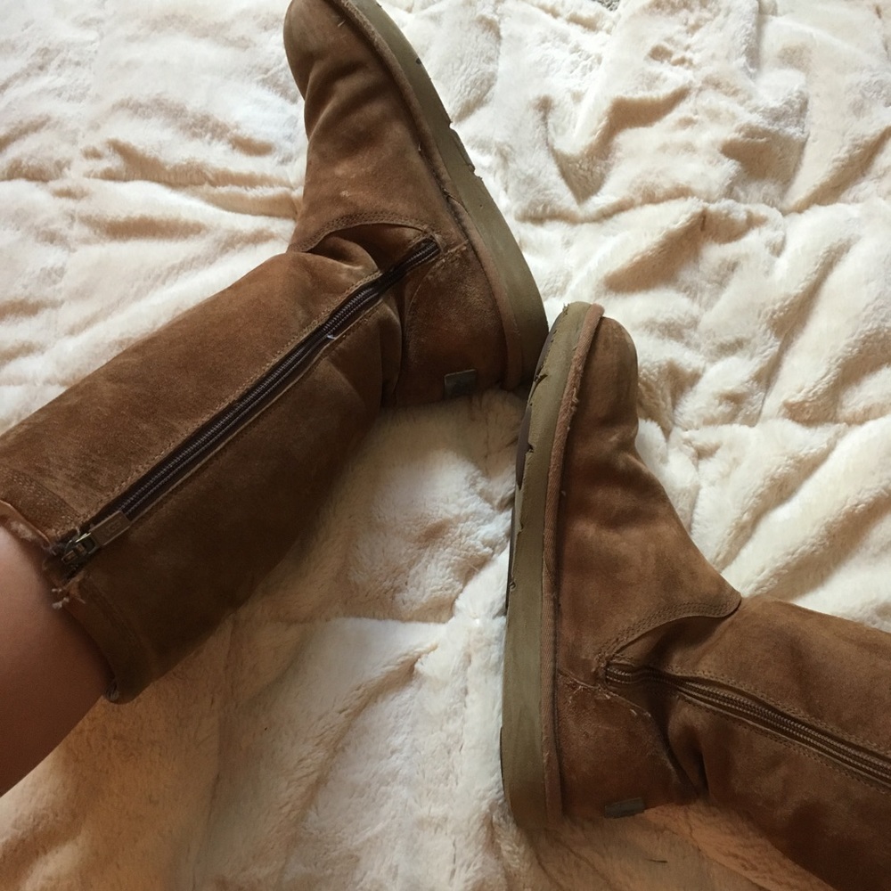 ⭐️ugg tall zip up boots⭐️