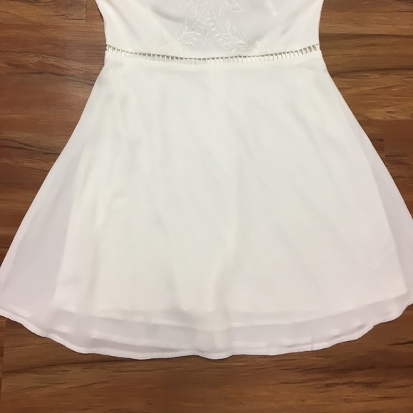 NWOT White skater dress - Picture 3 of 6