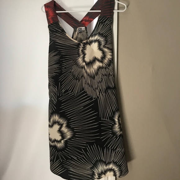 Light weight ROXY dress - Picture 1 of 3