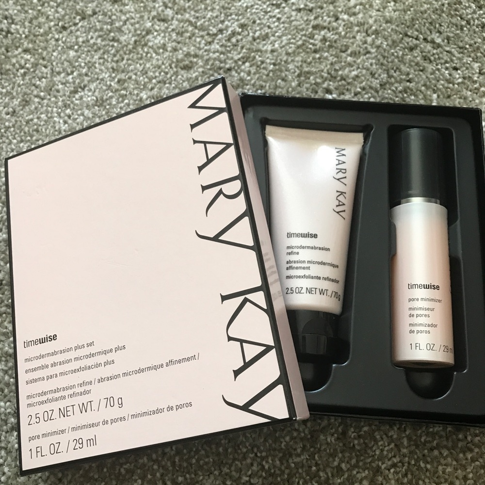 Mary Kay microdermabrasion plus set.