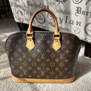 Louis Vuitton Alma
