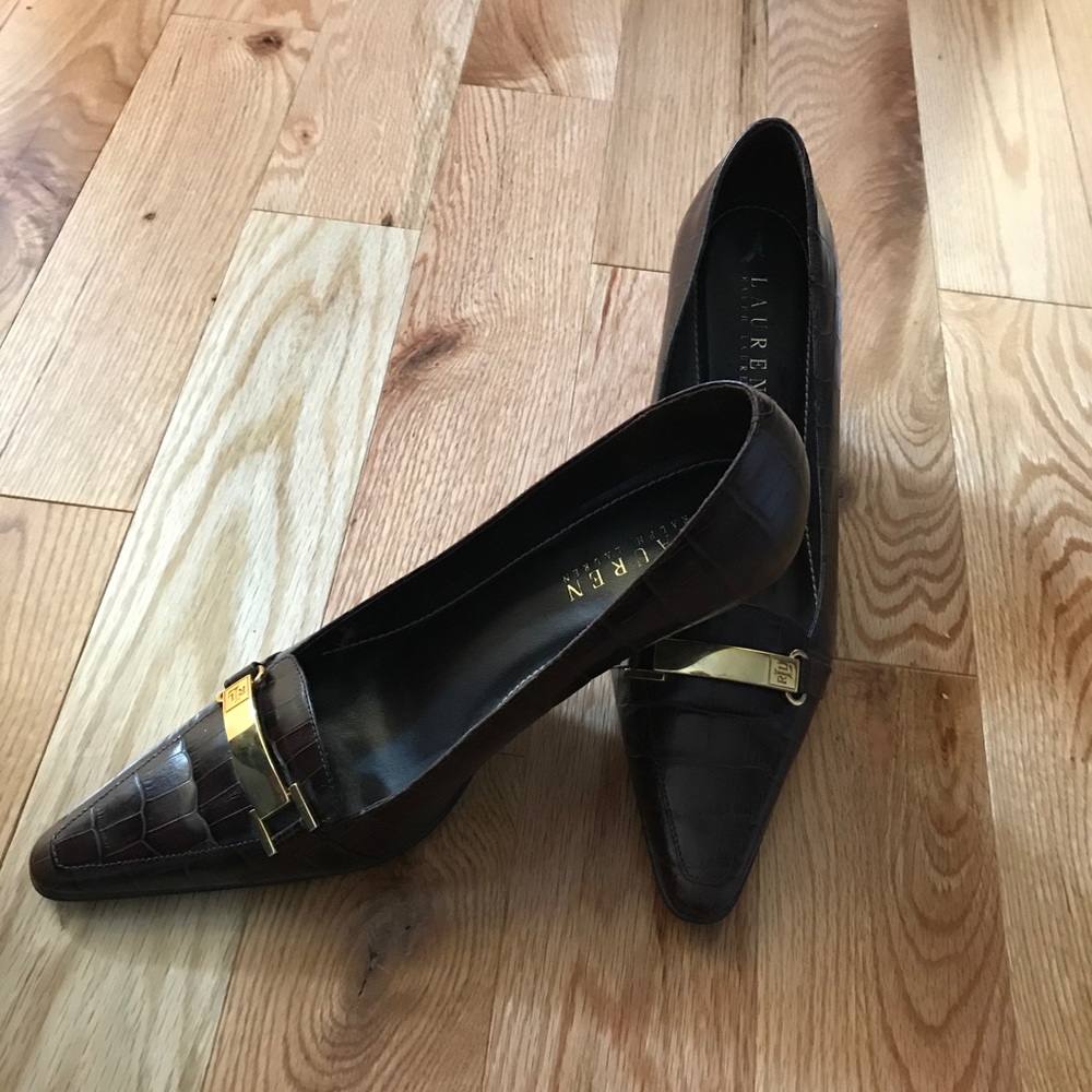 Ralph Lauren brown skinny heals.