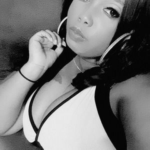 Meet your Posher, Latasha