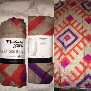 ❄️Closet Clearance❄️Michael Stars Ruana Scarf/Wrap