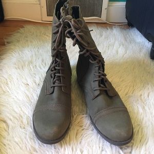 Army Green lace up / zip up combat boots