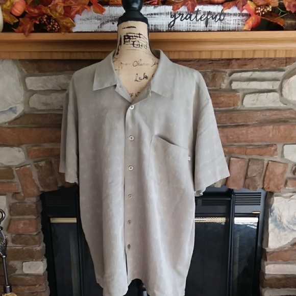 Donated 💥Solitude Men's Shirt💥 - Picture 2 of 6