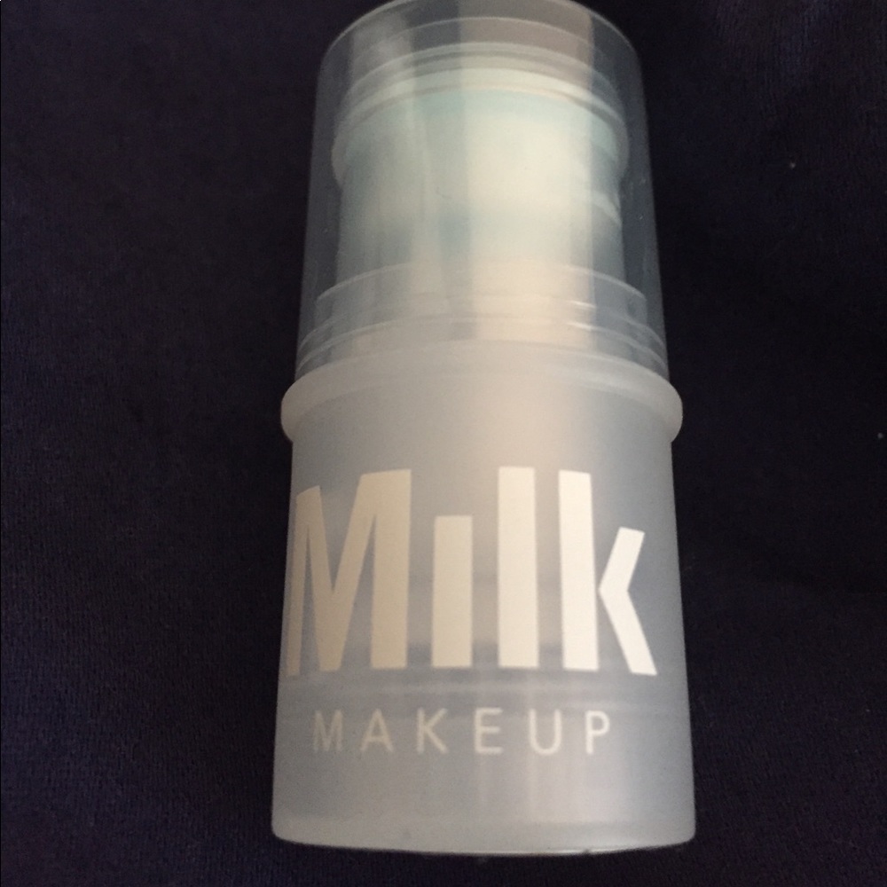 NWT!!!!  🥛MILK Cooling Water 💦
