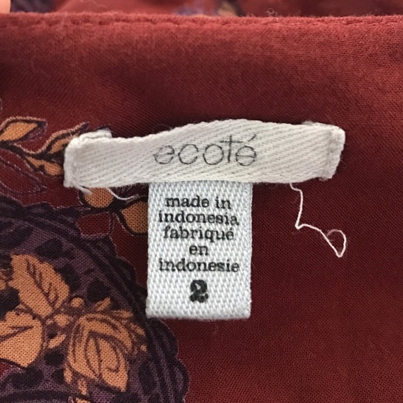 Urban Outfitters Floral Paisley Romper - Picture 4 of 4