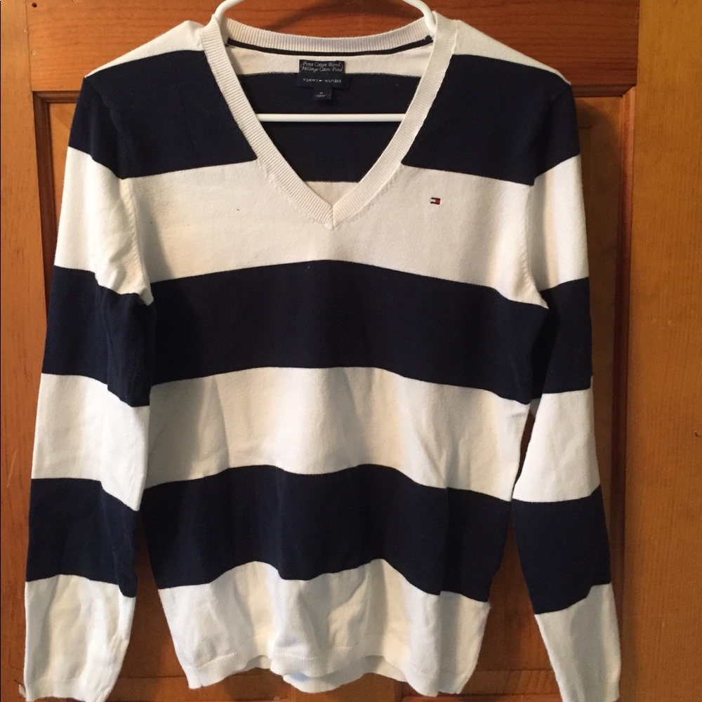 Tommy Hilfiger sweater