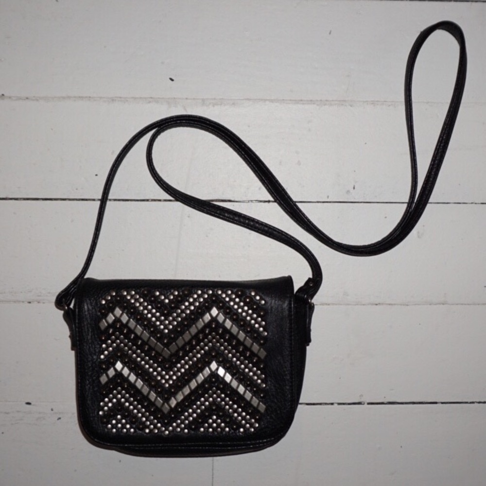 Deena and Ozzy cross body bag