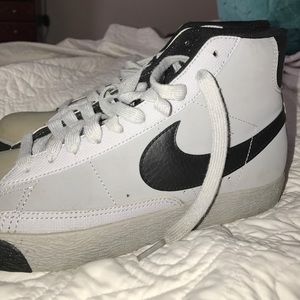 Nike hightop sneakers