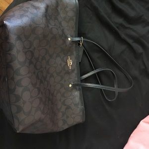 Coach large tote