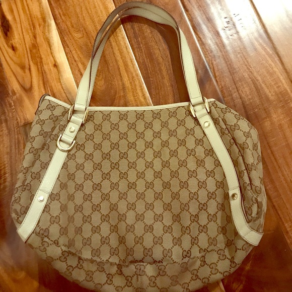 Gucci handbag - Picture 1 of 4