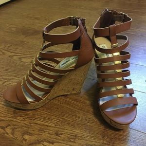 Steve Madden Wedges!