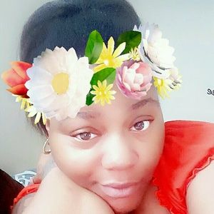 Meet your Posher, Tara