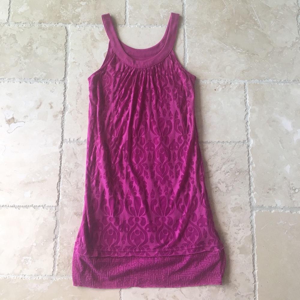 EUC Athleta Dress in Fuchsia, XXS