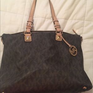 Michael Kors Tote