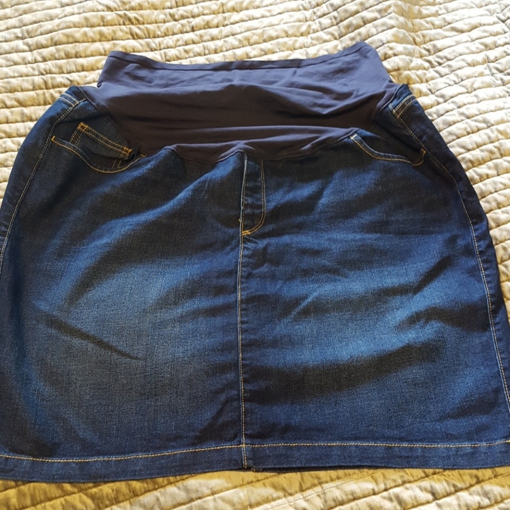 Old Navy Maternity Jean Skirt 16