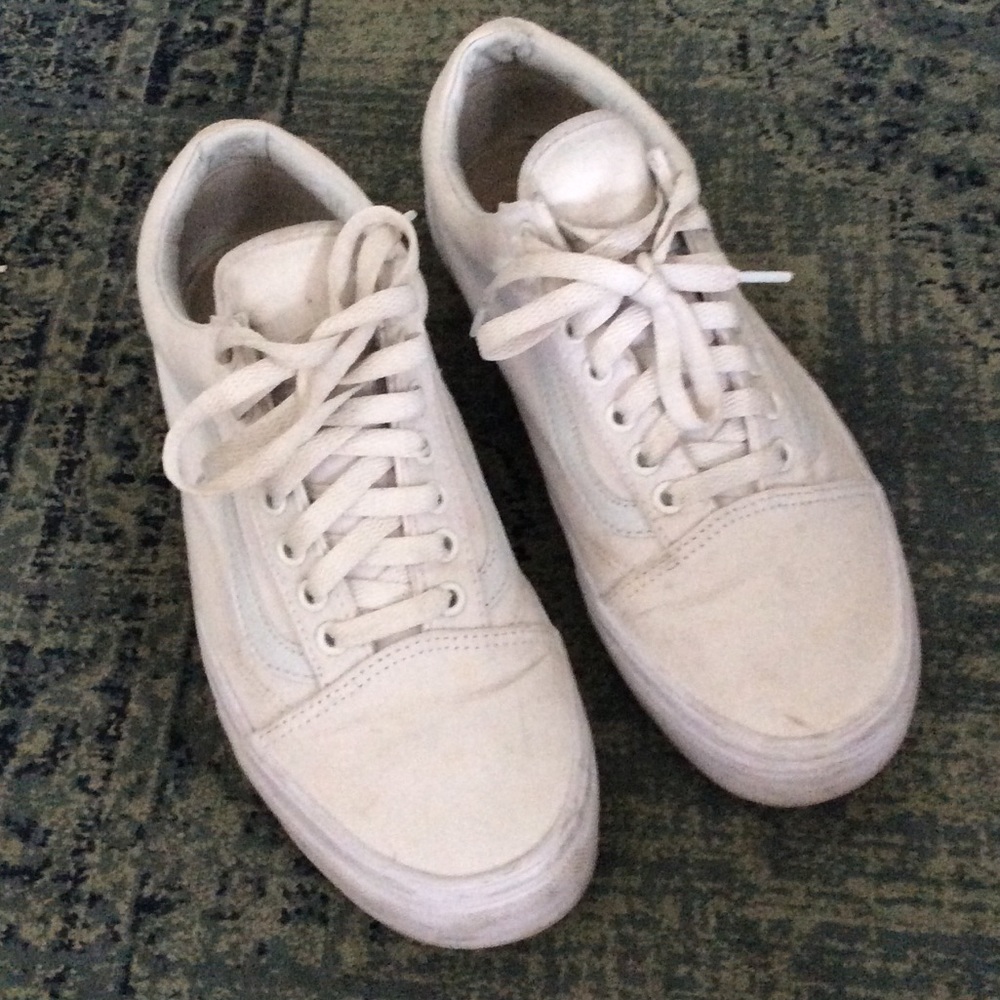 Old Skool White Vans size 9.5