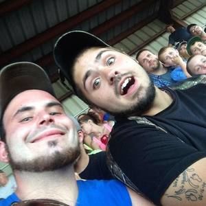 Meet your Posher, Tom