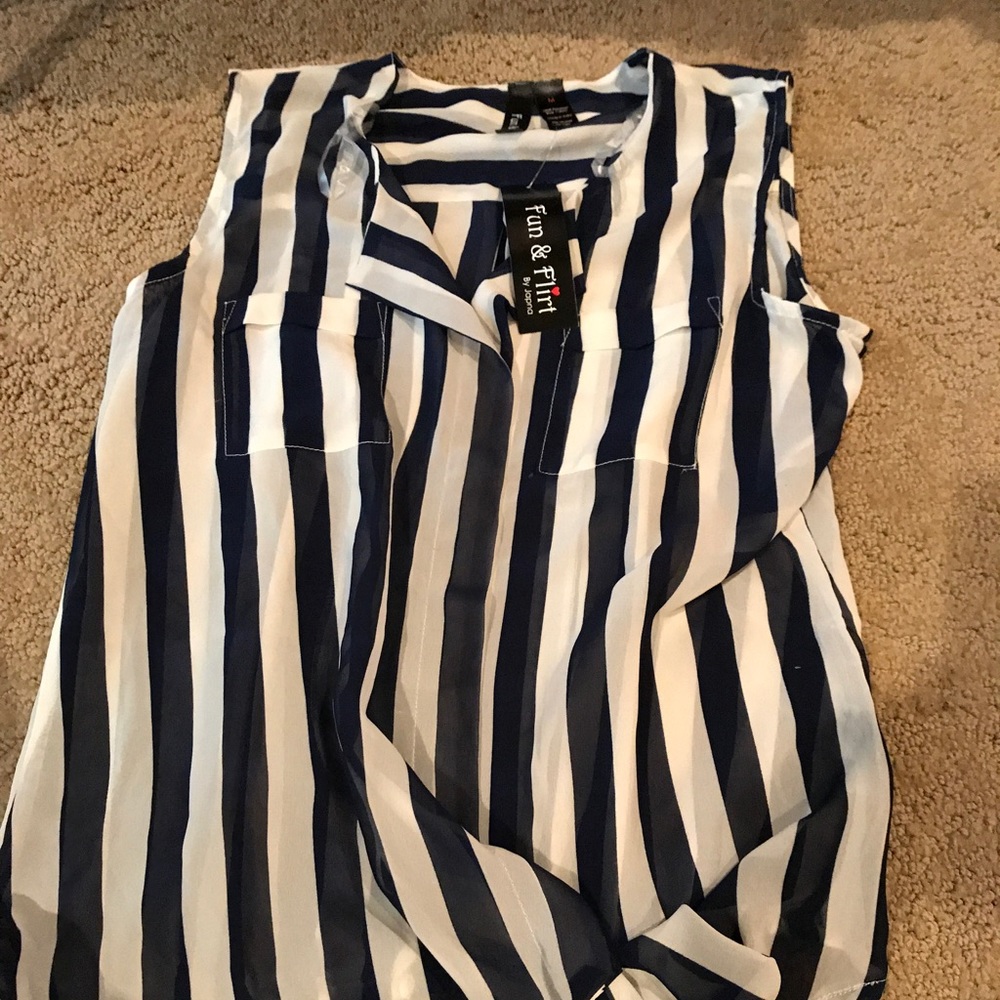 Stripe Tie Bottom Tank