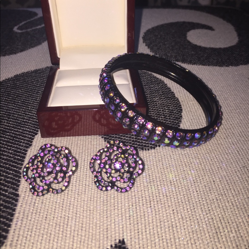 Earring and Bracelet Set