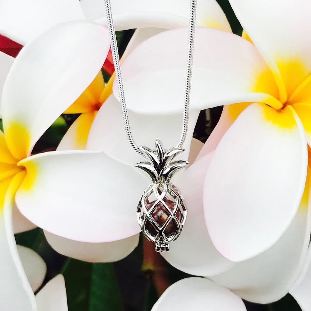 Akoya Oyster & Pineapple Necklace