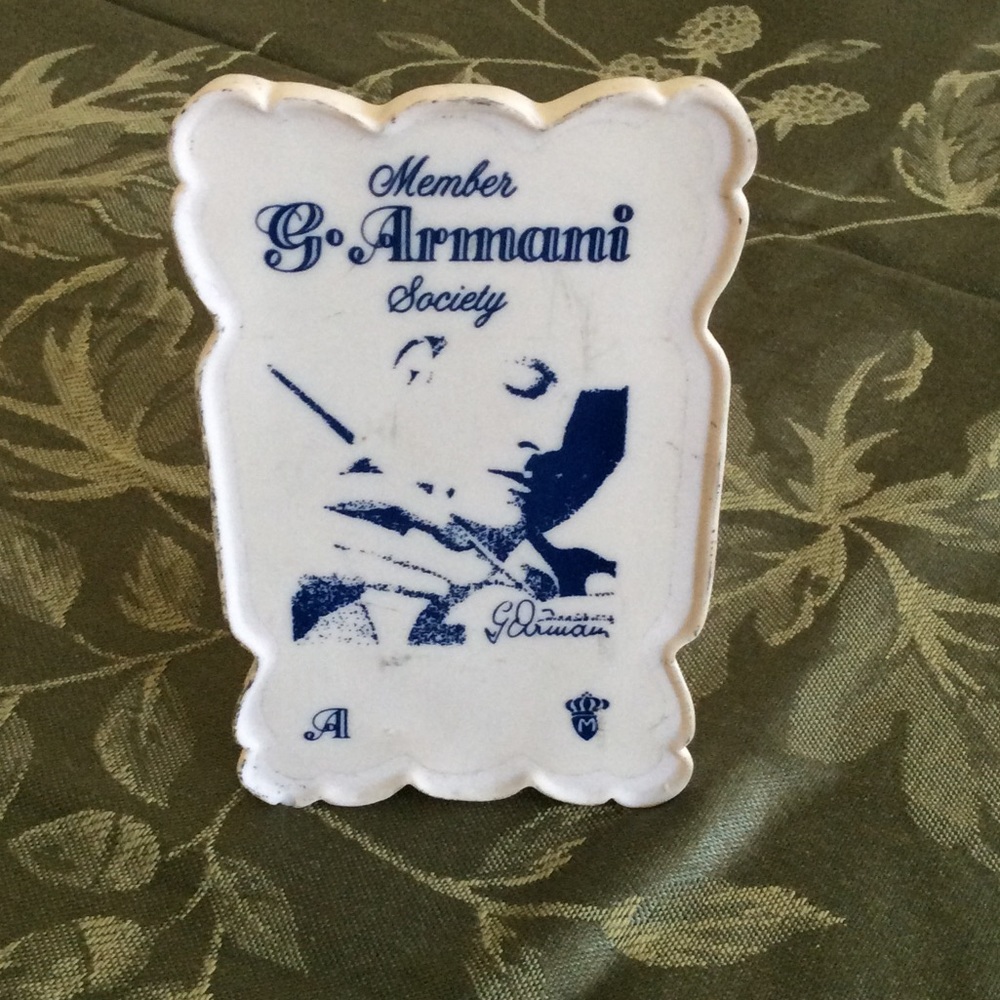G. Armani Society  s member sign