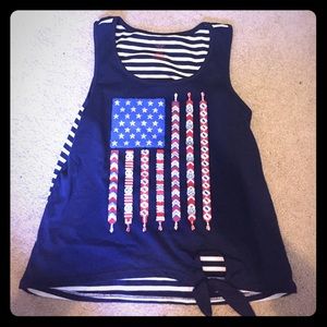 🇺🇸Super cute girls American flag tank (10-12)