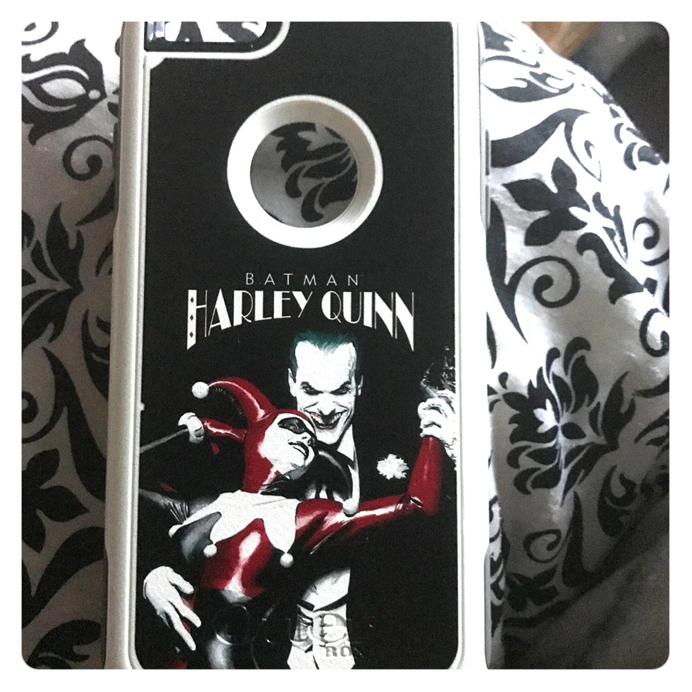 CUSTOM DESIGN  Harley & Joker real OtterBox