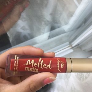 vivid too faced melted matte lipstick