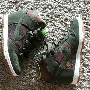 Nike camouflage platform shoes