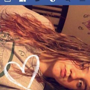 Meet your Posher, Celina