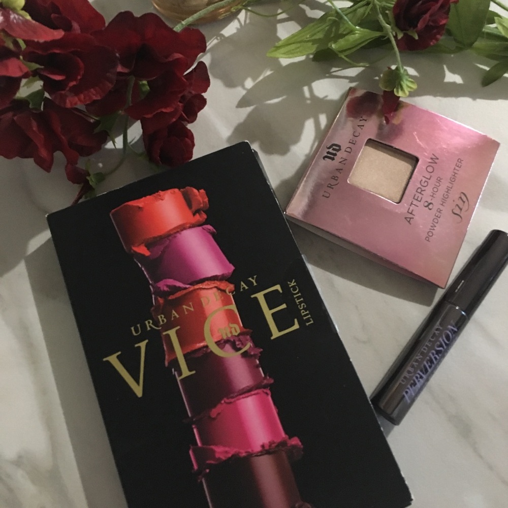 Urban Decay sample bundle - Picture 1 of 7