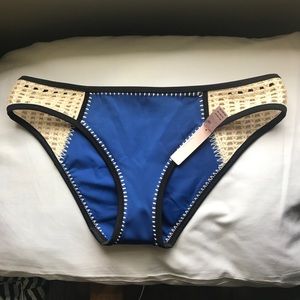 Victoria's Secret Bikini Bottom L