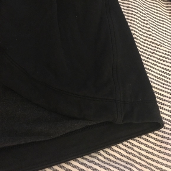 Lululemon Wrap Jacket - Picture 4 of 8