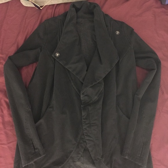 Lululemon Wrap Jacket - Picture 2 of 8