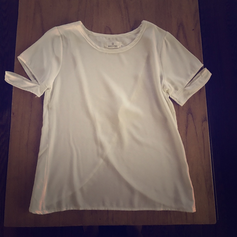 Tulip back, cut sleeve flowy top