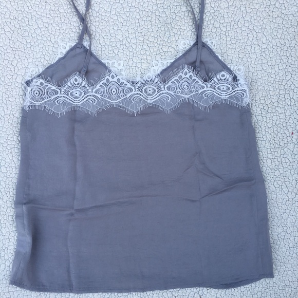🌴 The Sami Silk Cami - Picture 6 of 7