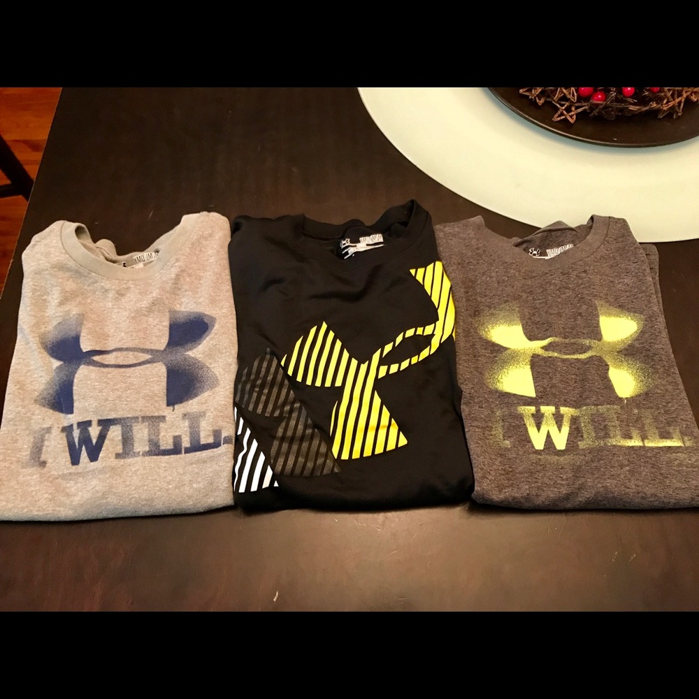 Under Amour T-shirts_Boys Youth Medium