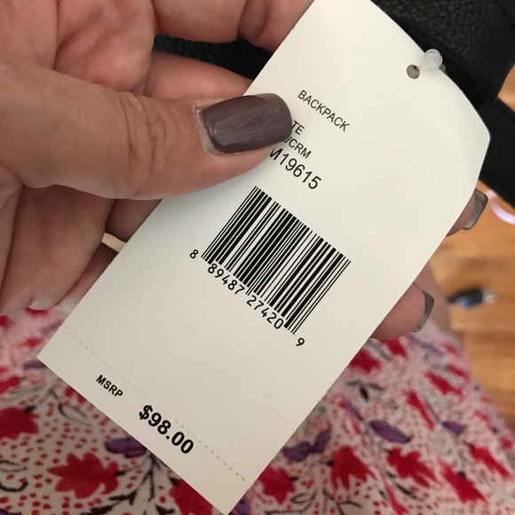 LAST ONE‼️ HP🎉- Betsey Johnson Lrg Skull Bckp 5🌟 - Picture 8 of 8